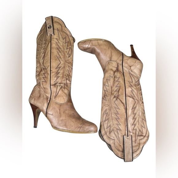 Jeenz Bootz | Women’s Vintage Leather Cowboy Heeled Boots - Picture 6 of 9